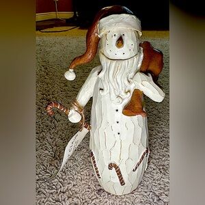 Flurryville CHILLY CLAUS 7.75” figurine Snowman with Toy Sack & Candy Cane
